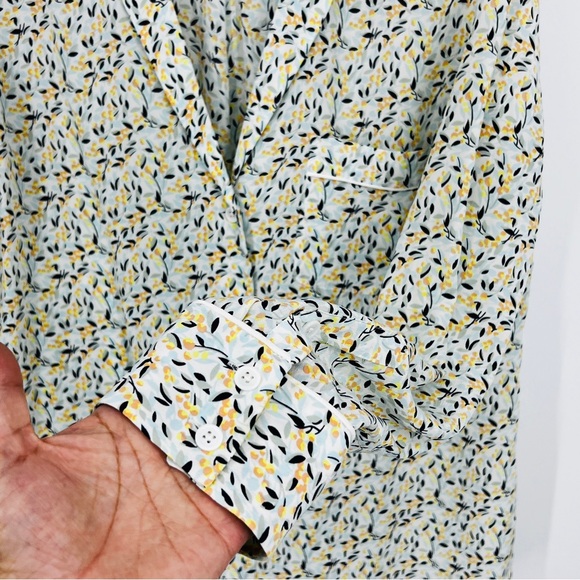 NWOT EQUIPMENT Femme Keira 100% Silk Long-Sleeve Button-Down Pajama Top - sz M - Picture 9 of 11